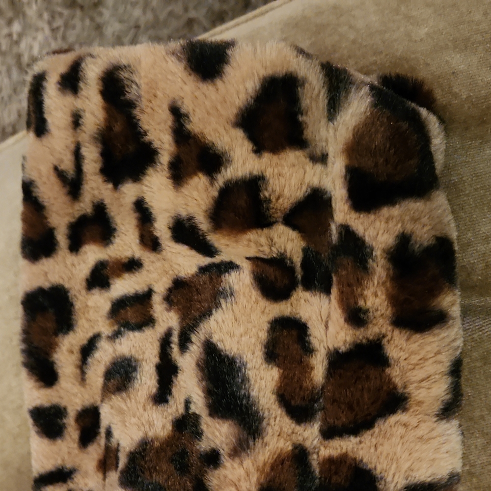 Love Tree Fur & Faux Fur Jackets | Leopard Faux Fur CoatMulti | Size: L - Picture 7 of 7